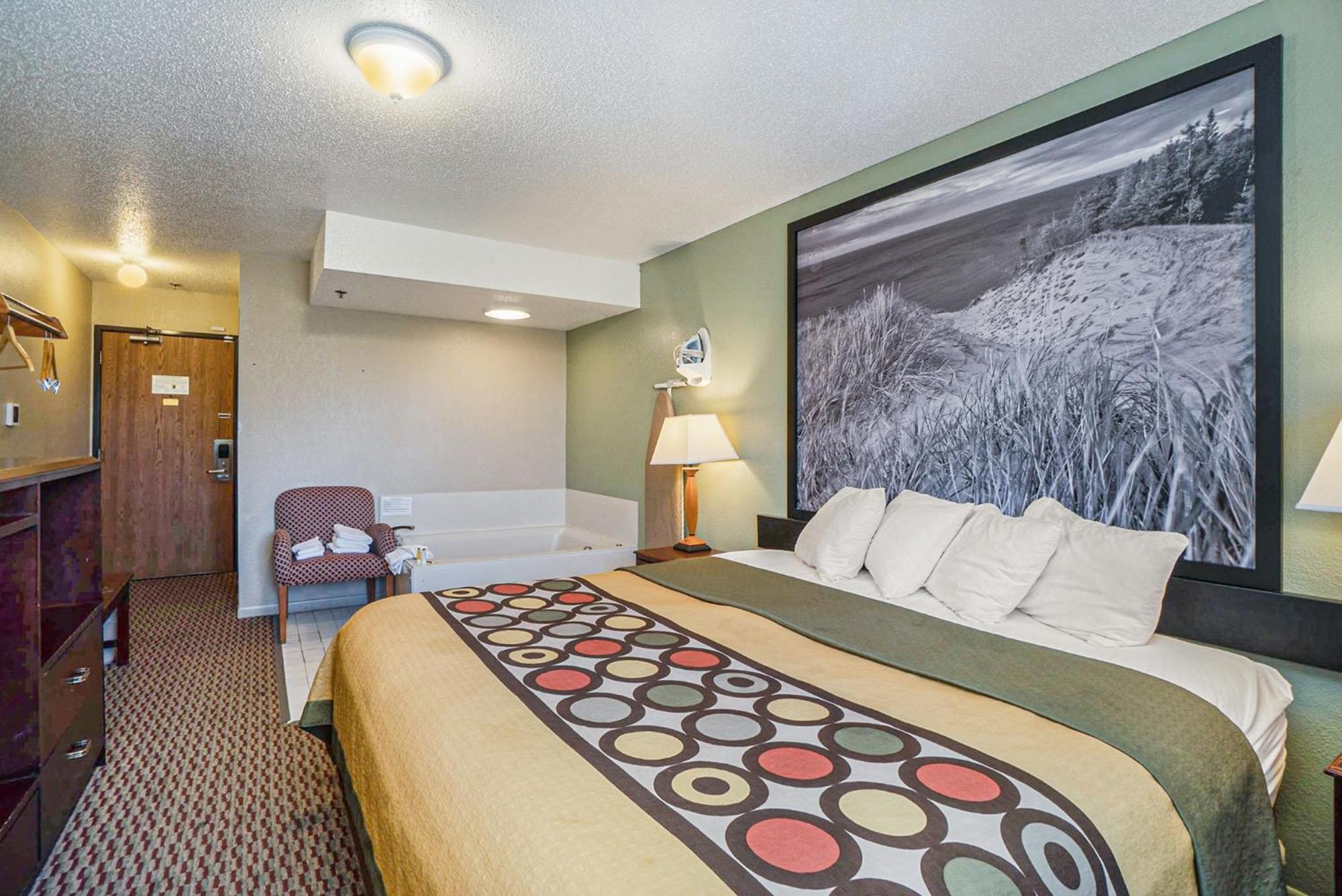 Super 8 By Wyndham Mt. Pleasant Hotel Mount Pleasant Exterior photo