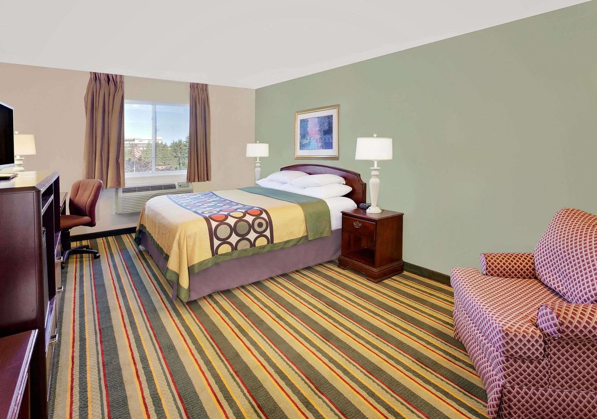 Super 8 By Wyndham Mt. Pleasant Hotel Mount Pleasant Exterior photo